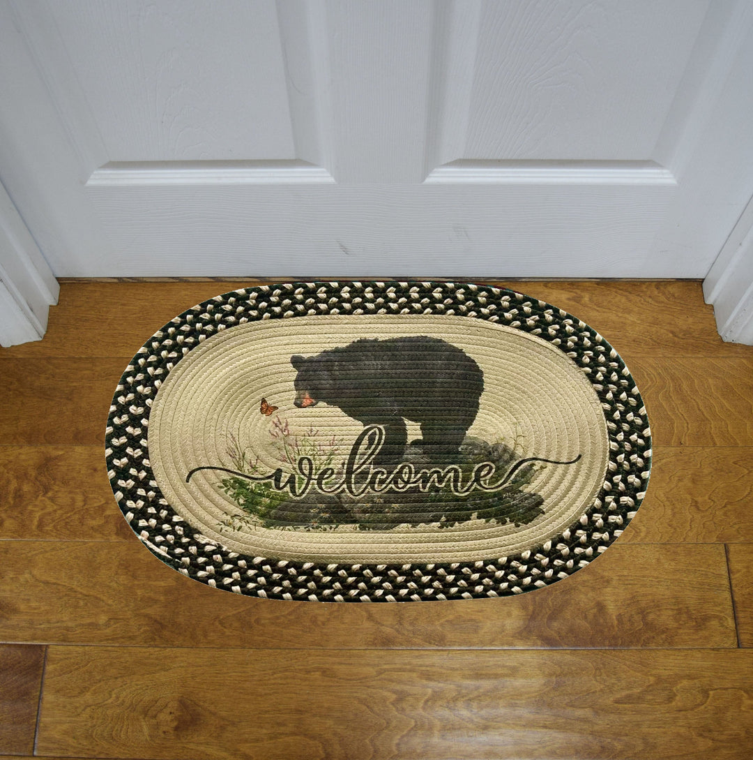 Braided Rug 26-inch Oval - Bear Butterfly Watching